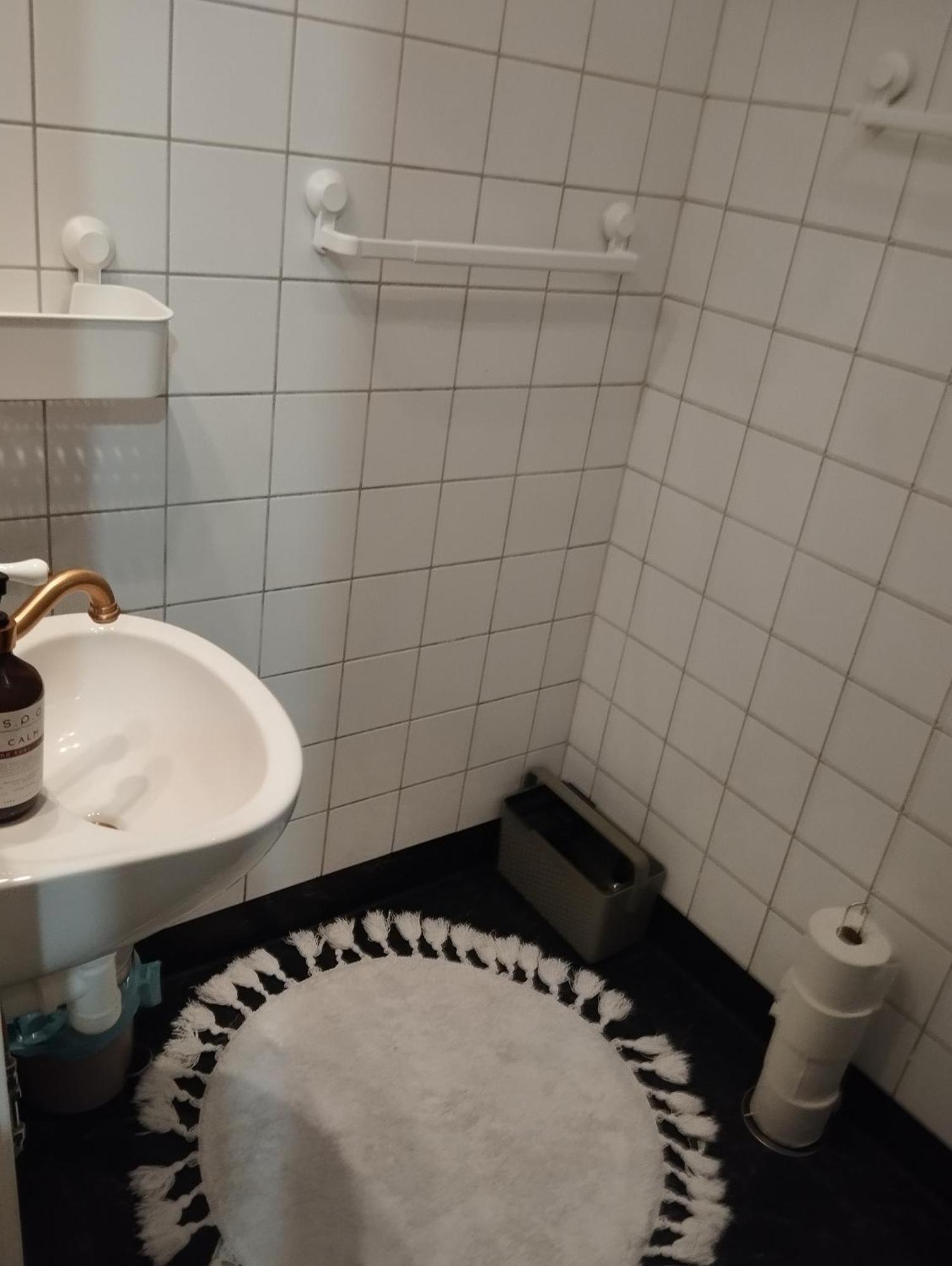 Centrala Stan- 2-Rums Gaestsvit, Perfekt Foer Kollegor Som Oenskar Separata Rum Umeå Eksteriør bilde